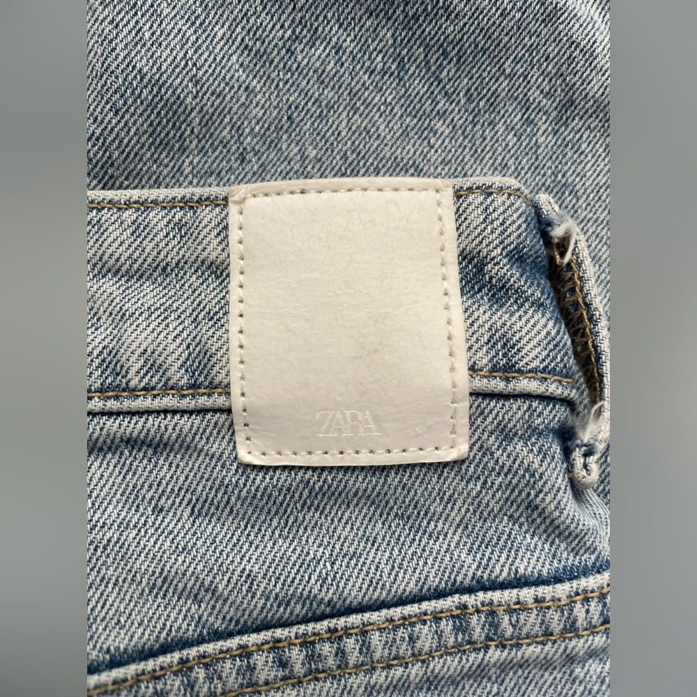 ZARA High Rise Jean - Picture 7 of 9